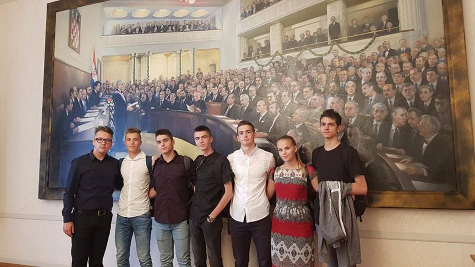 Srednja medicinska škola Slavonski Brod