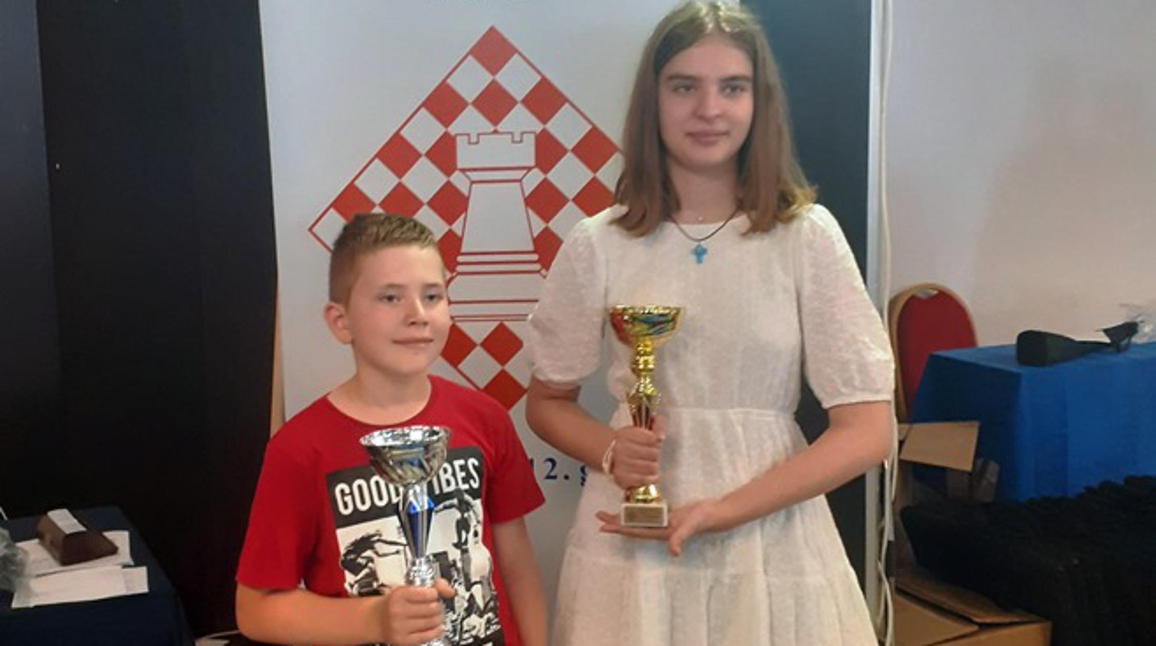 Vedran Kaloci i Petra Karij