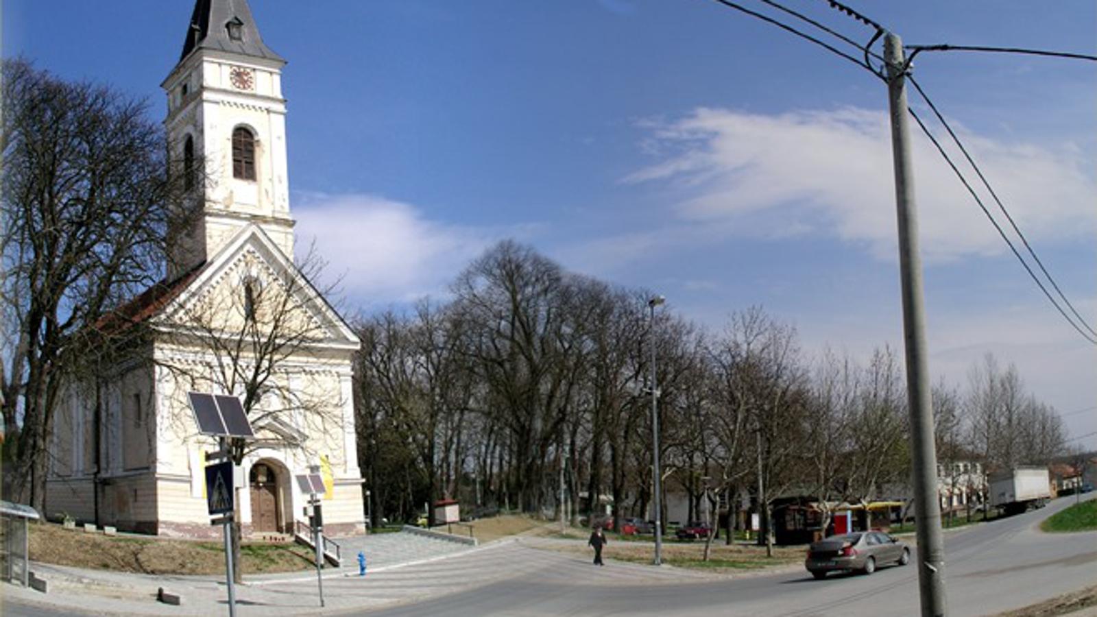 Crkva sv. Antuna Padovanskog u Podvinju