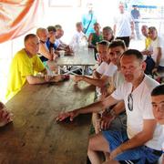 Nikola Kovač (prvi s lijeva) u društvu prijatelja maratonaca