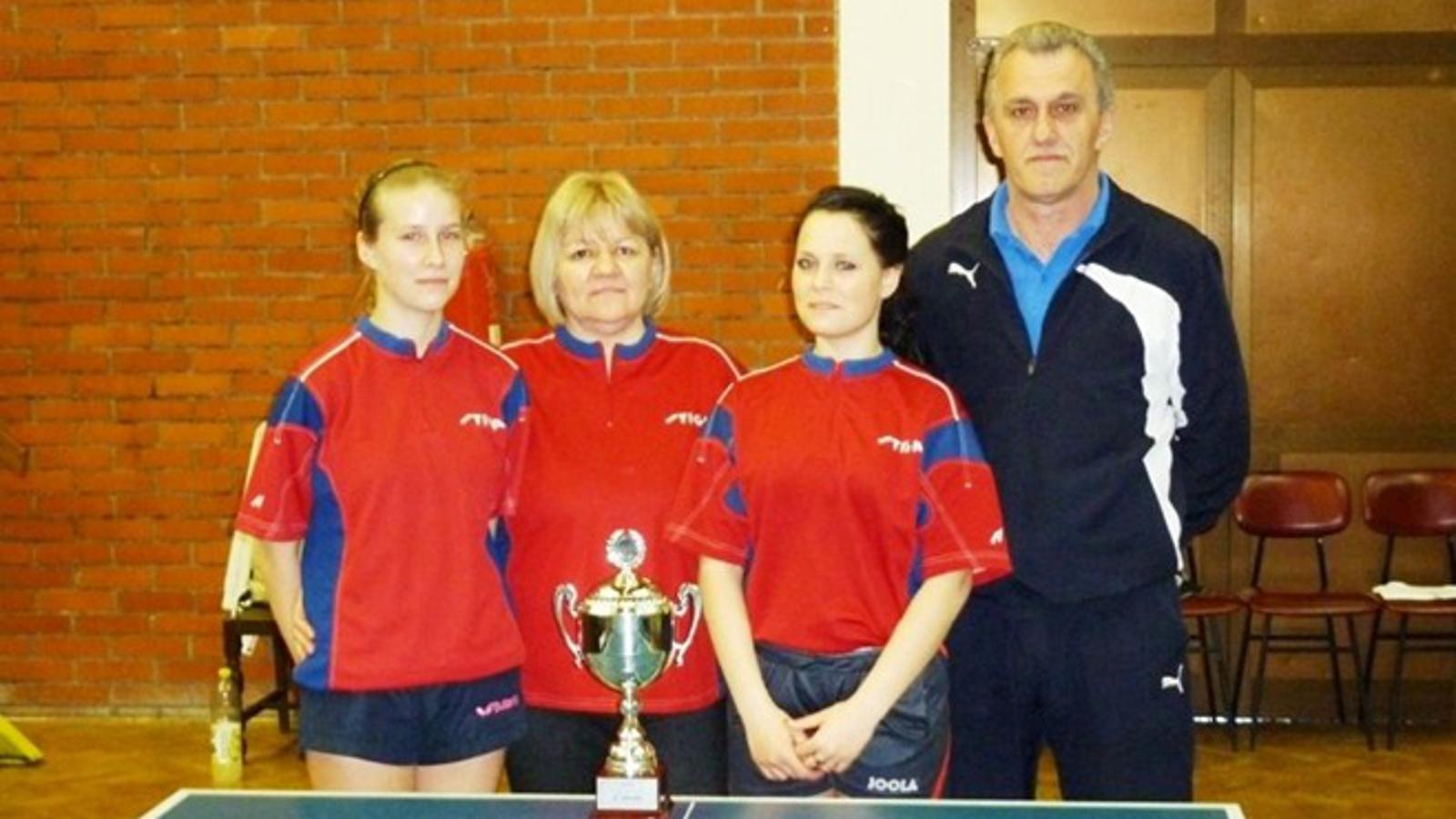 S lijeva: Antonija Vilenica, Branka Štetić, Matea Begić i Krešimir Štetić