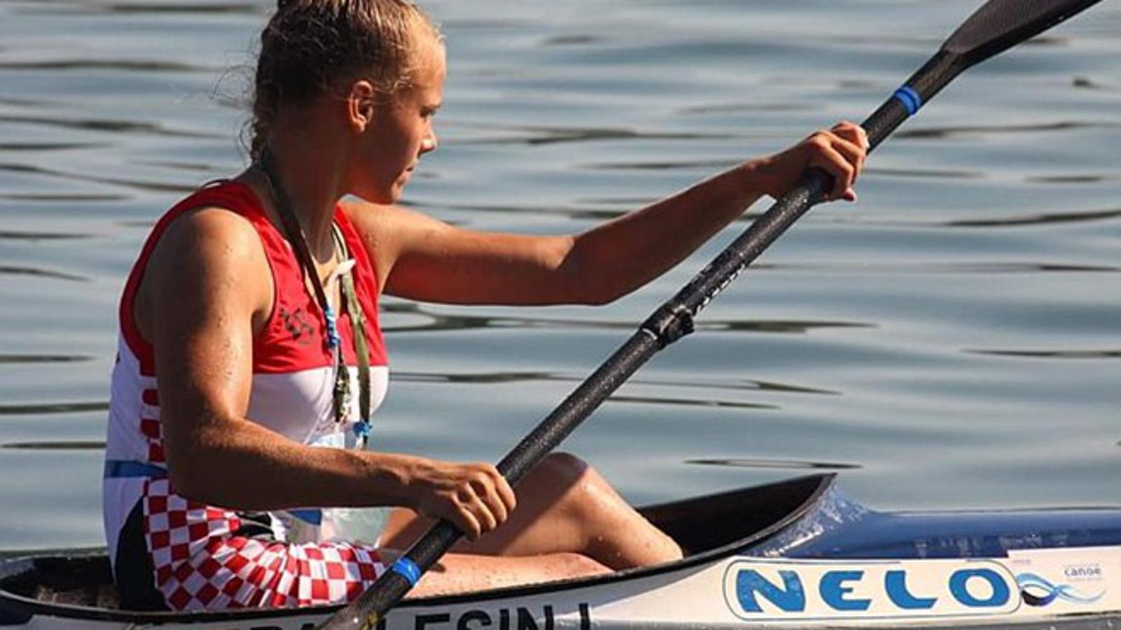 Leona Pavlešin