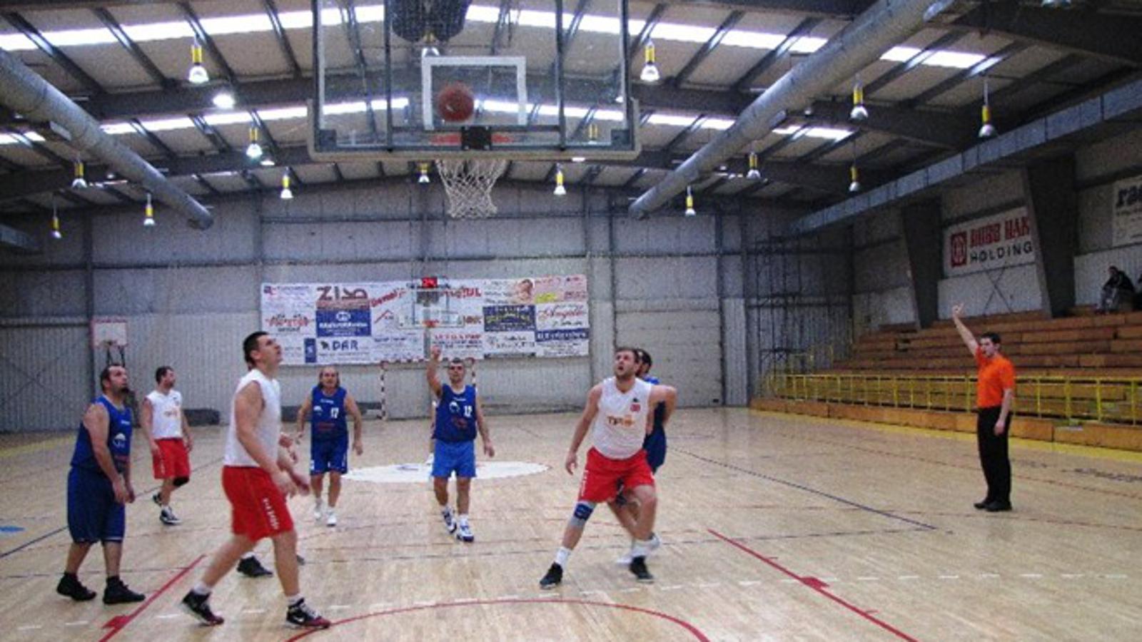 Cezar (bijeli) je lako savladao Županjce
