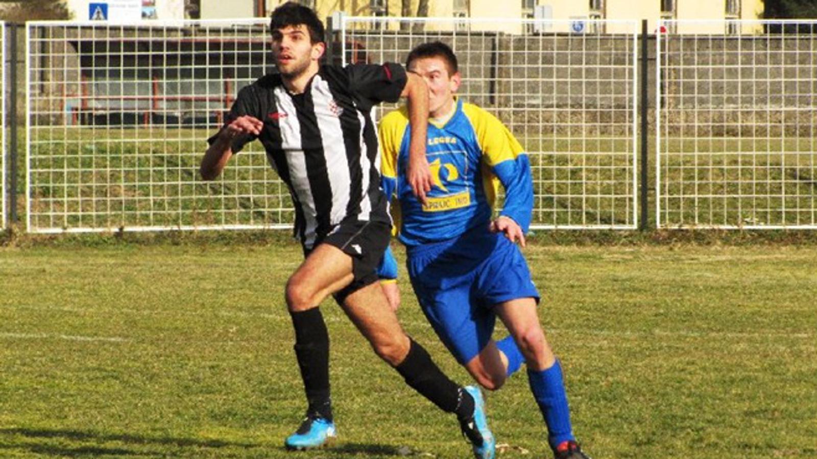 Duel Tonija Gajgera (bijelo-crni) i Marka Tomičića