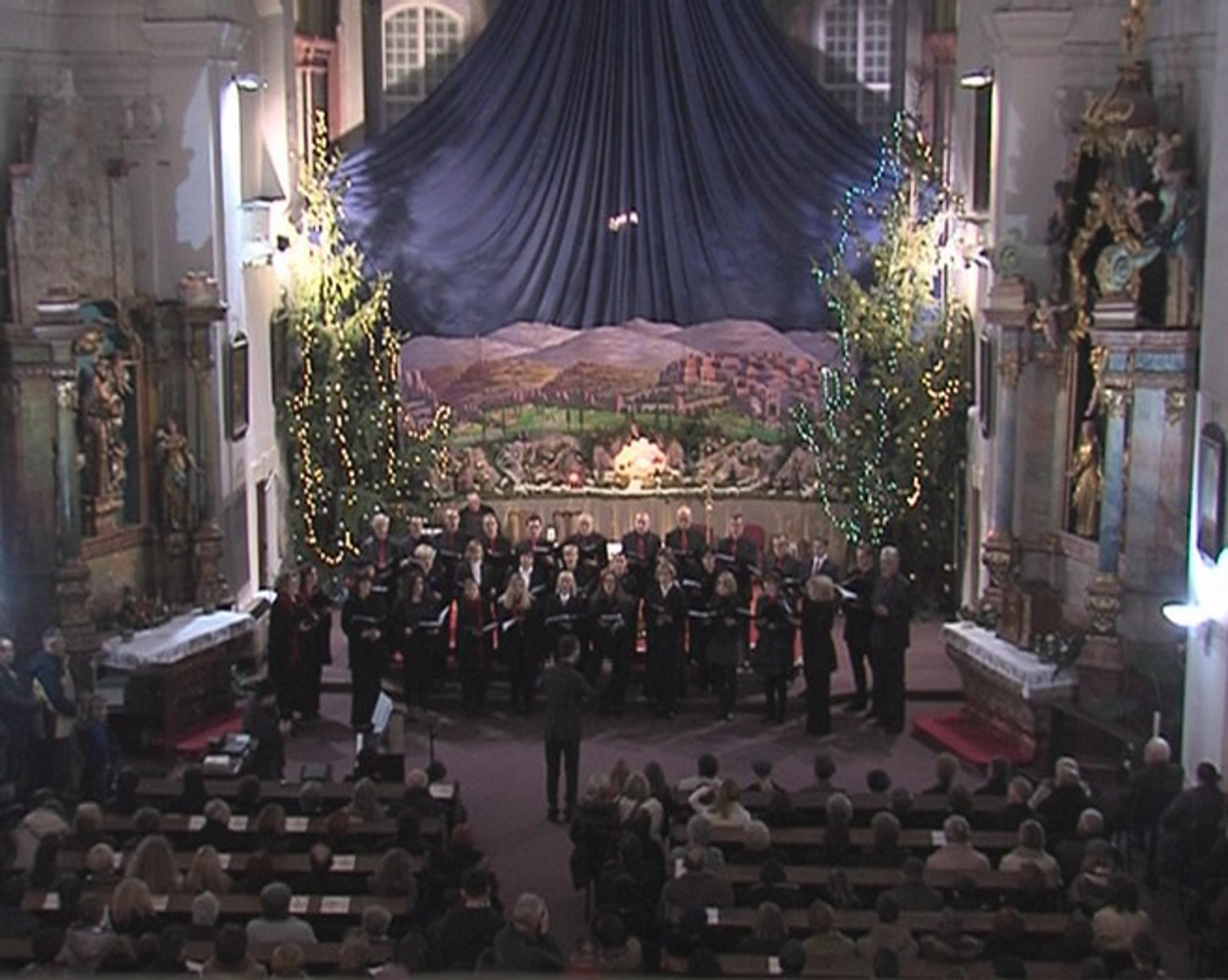 Božićni koncert HPD-a "Davor" u Crkvi Presvetog Trojstva