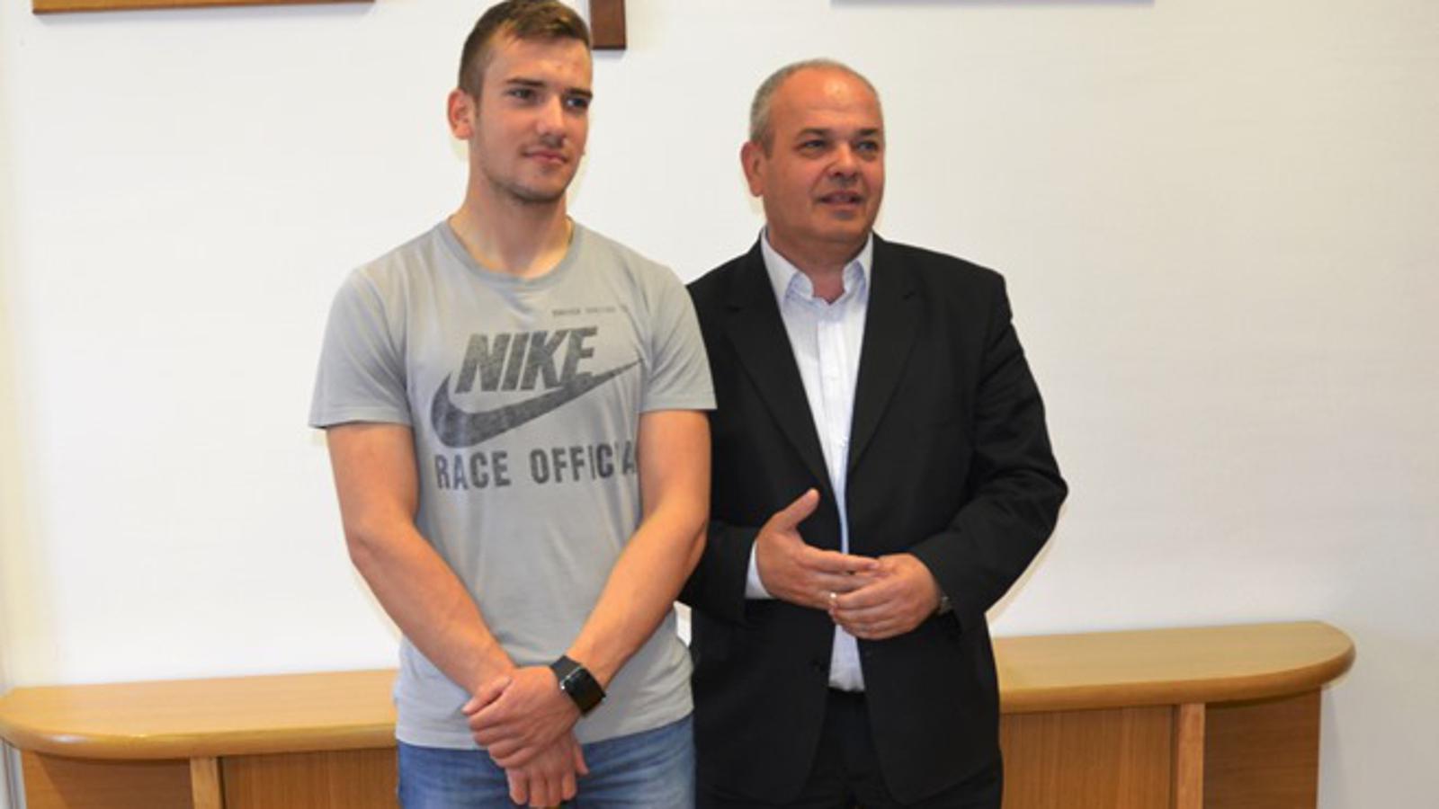Antun Novaković s gradonačelnikom Slavonskog Broda dr. Mirkom Dusparom