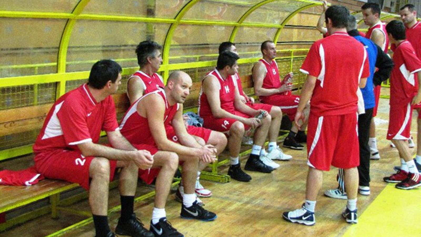 Košarkaši Stupnik Medexa brane minimalnu prednost nad GU Agotić u polufinalu BAKL-a