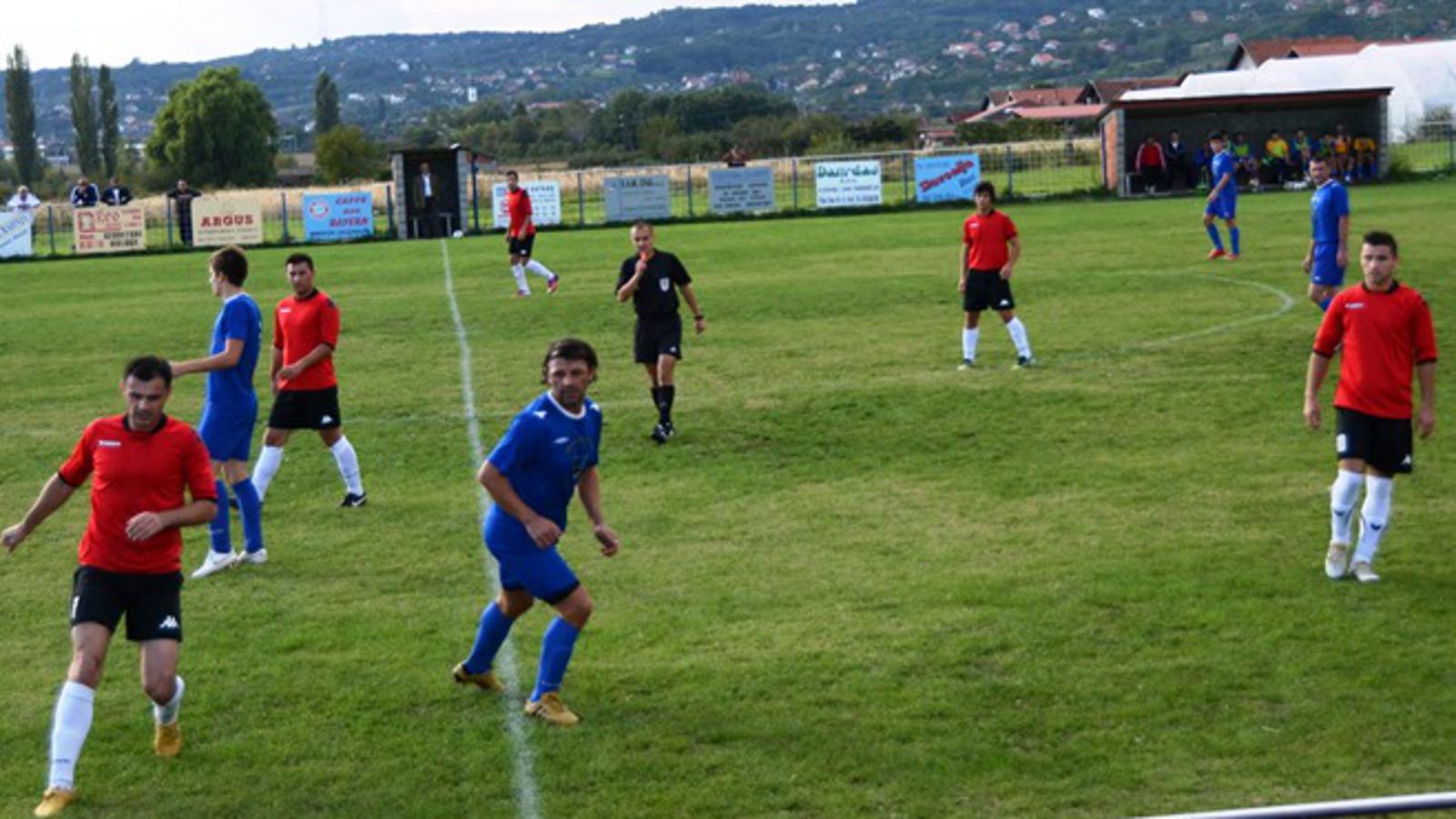 Slavonac iz Bukovlja (crveni) je s pobjedom nad Svjetlosti preuzeo vrh tablice