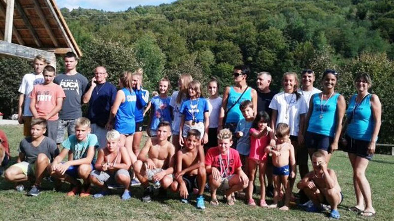 Članovi KKK Marsonia u Pokupskom