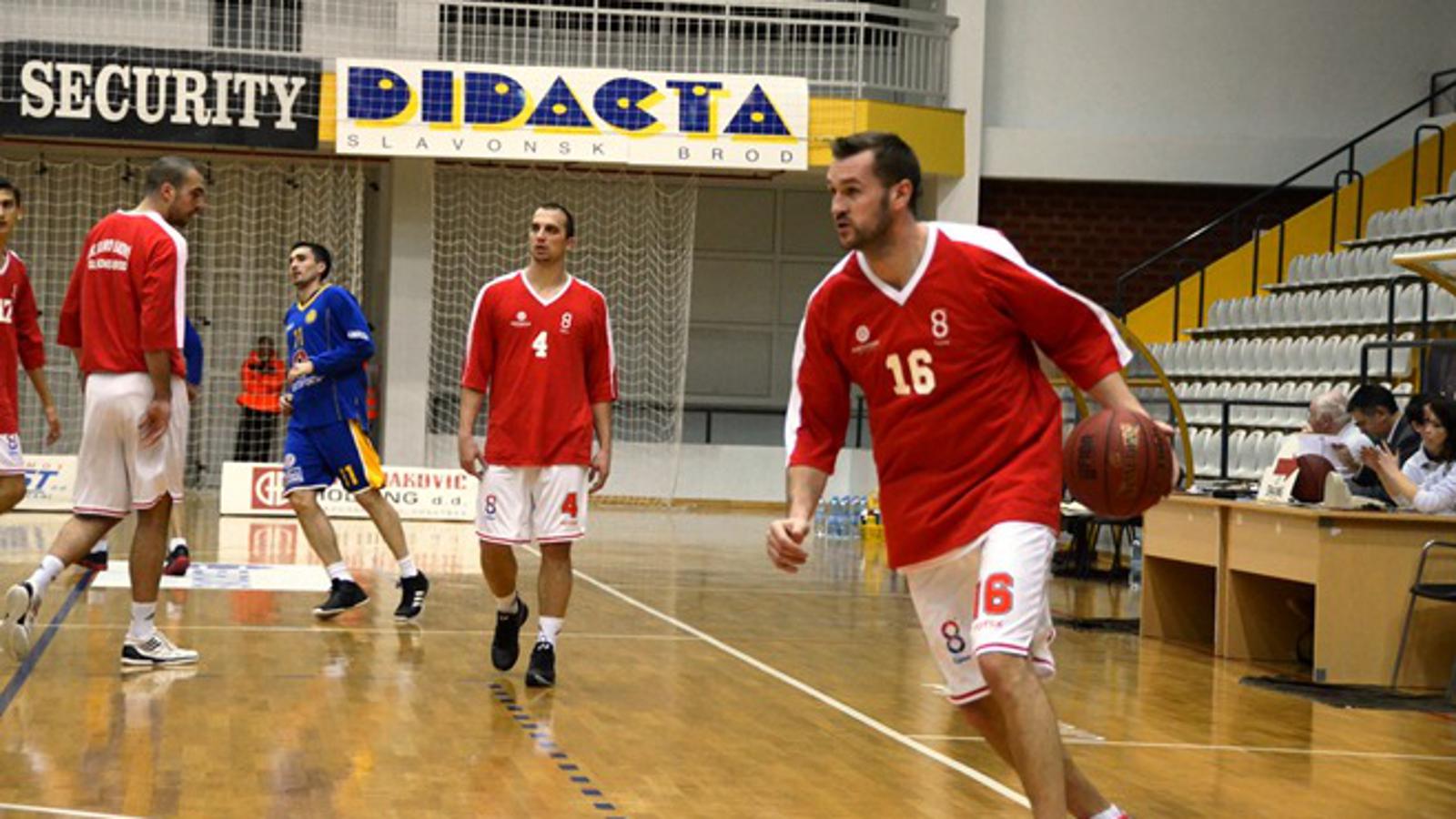 Košarkaši Đure Đaković dočekuju Levski iz Sofije