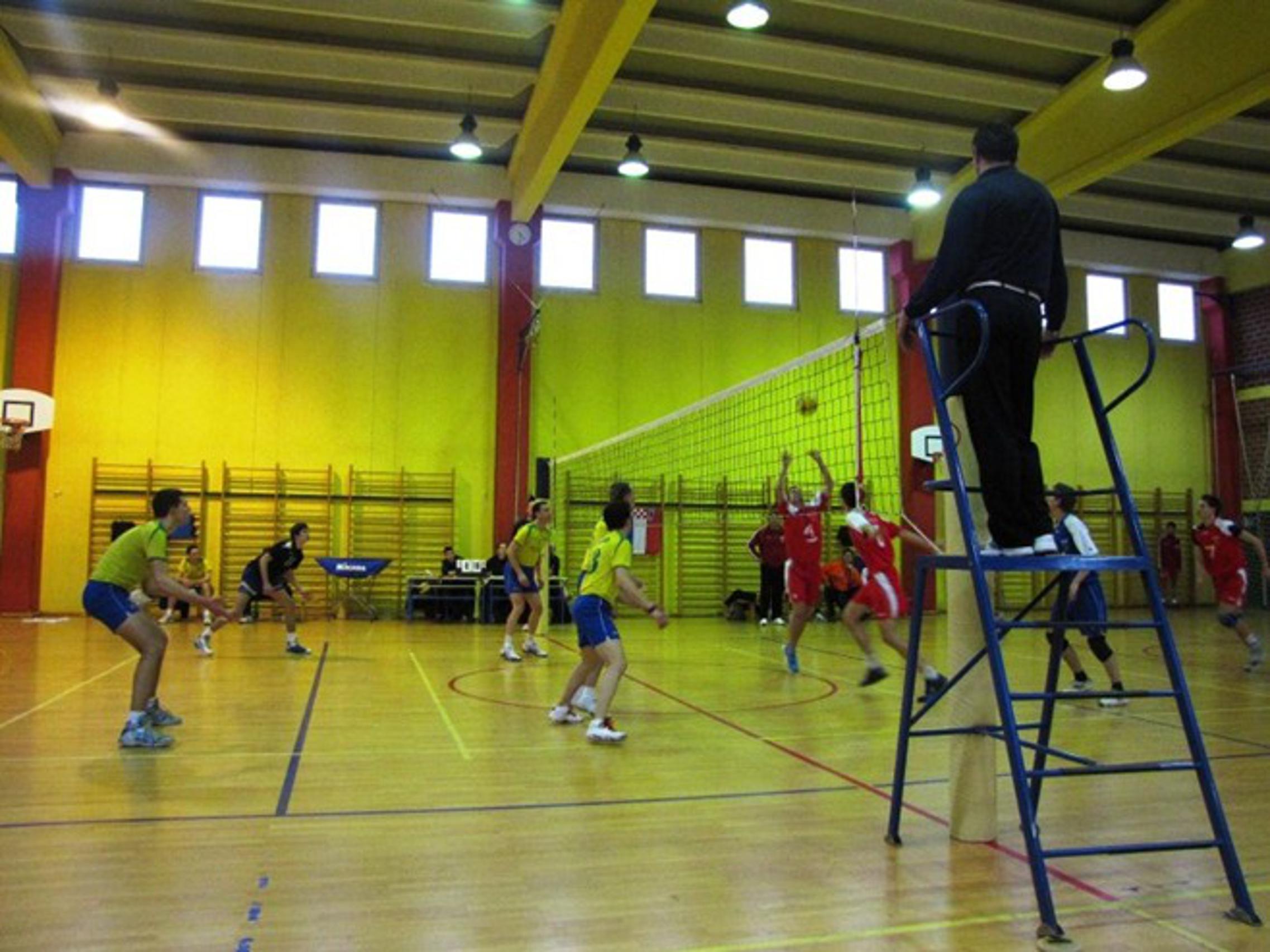 Vrijedna pobjeda odbojkaša Broda (žuti) nad Zadrom