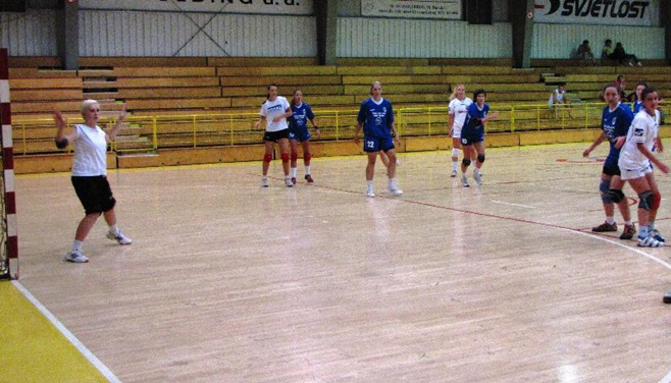 Detalj iz utakmice Brod Gymnasium (bijele) - Osijek