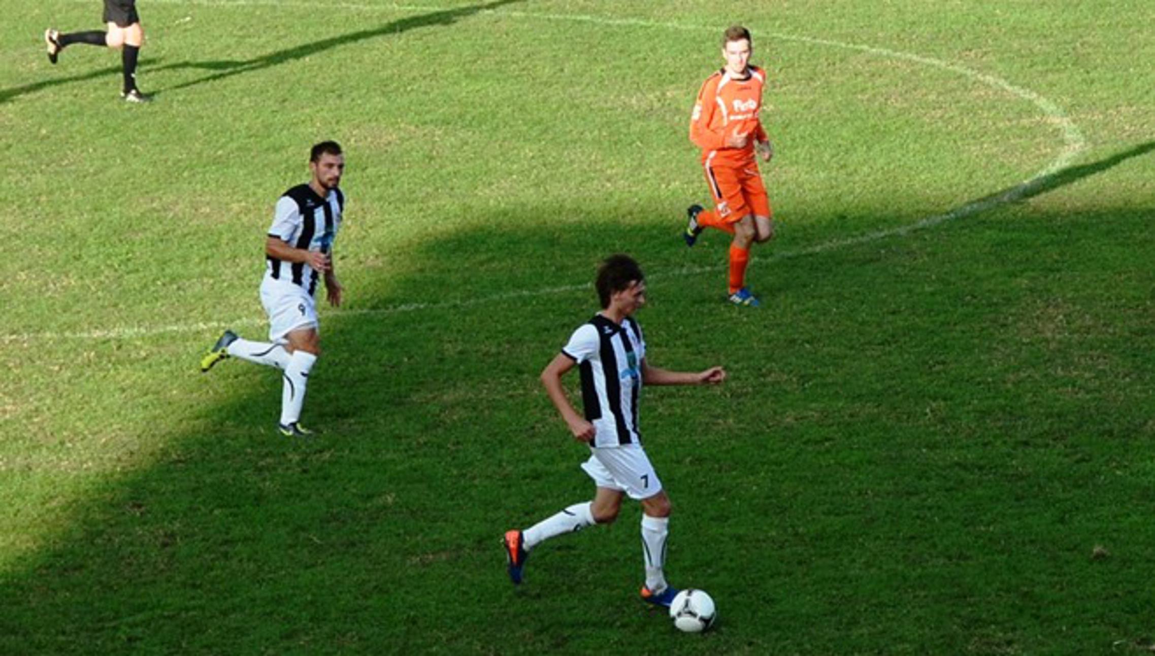 Zvonimir Olić (u prvom planu) je u Boboti zabio gol za veliki bod