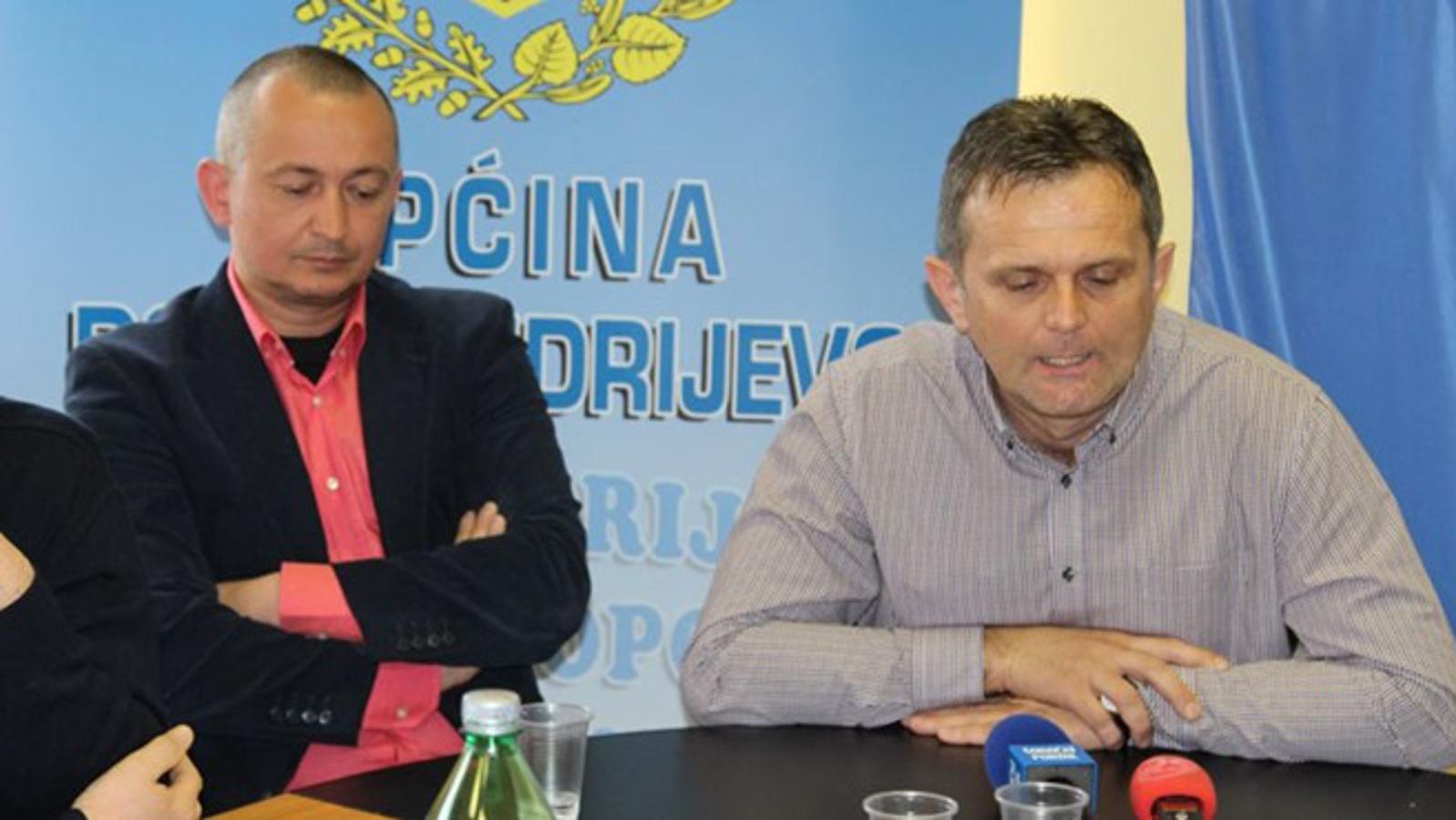 Bivši predsjednik Vijeća Marin Degmečić (HDZ) i općinski načelnik Tomislav Marijanović (HDZ)