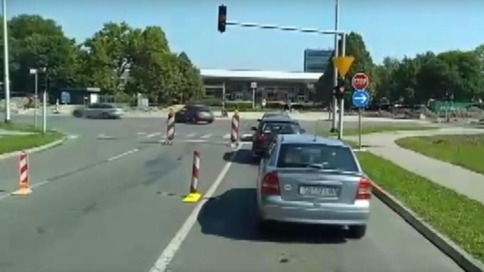Križanje Vukovarske i Svačićeve ulice u Slavonskom Brodu