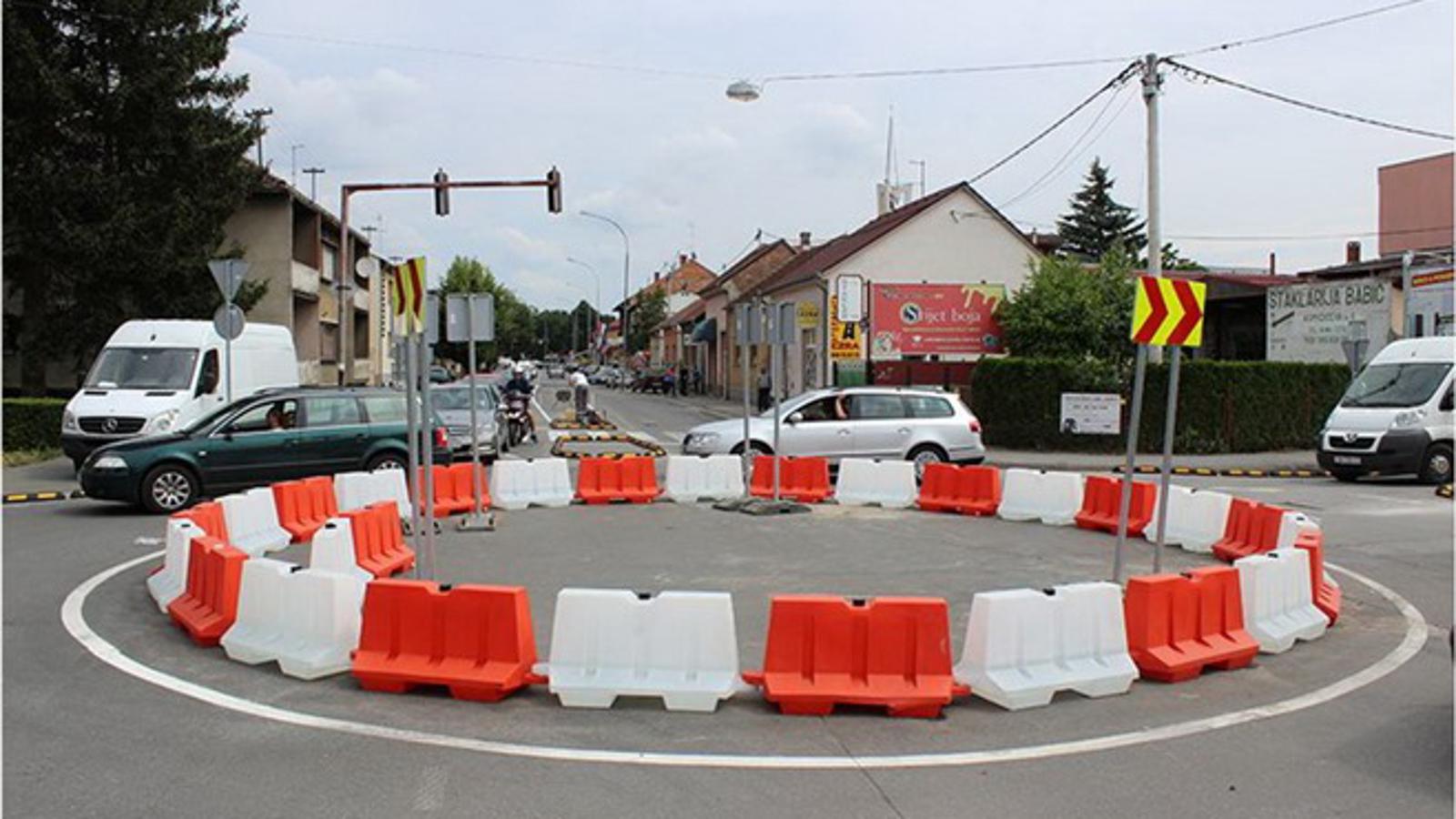 Raskrižje Budakove i Kumičićeve u Slavonskom Brodu