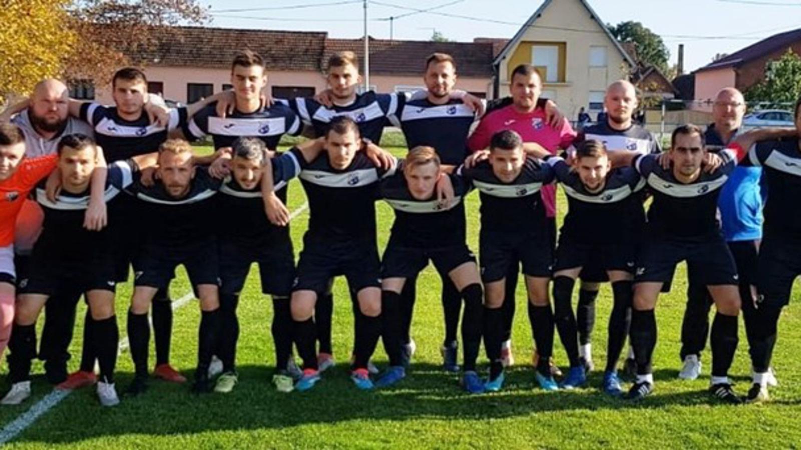 Nogometaši Budainke Kolonije, jesenski prvaci 1. ŽNL-istok.