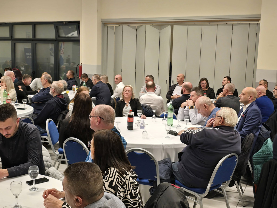  | Author: Radio Brod