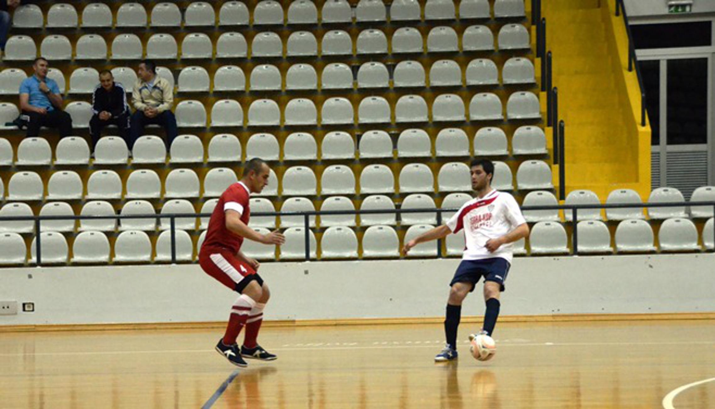 Marko Družić (crveni) Vinkovčanima jezabio 3 gola