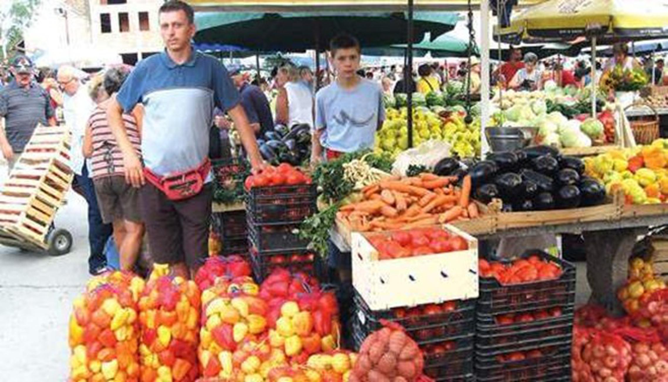 Gradska tržnica u Slavonskom Brodu