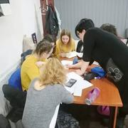 Maturanti na pripremama s profesoricom Marijanom Zarožinski