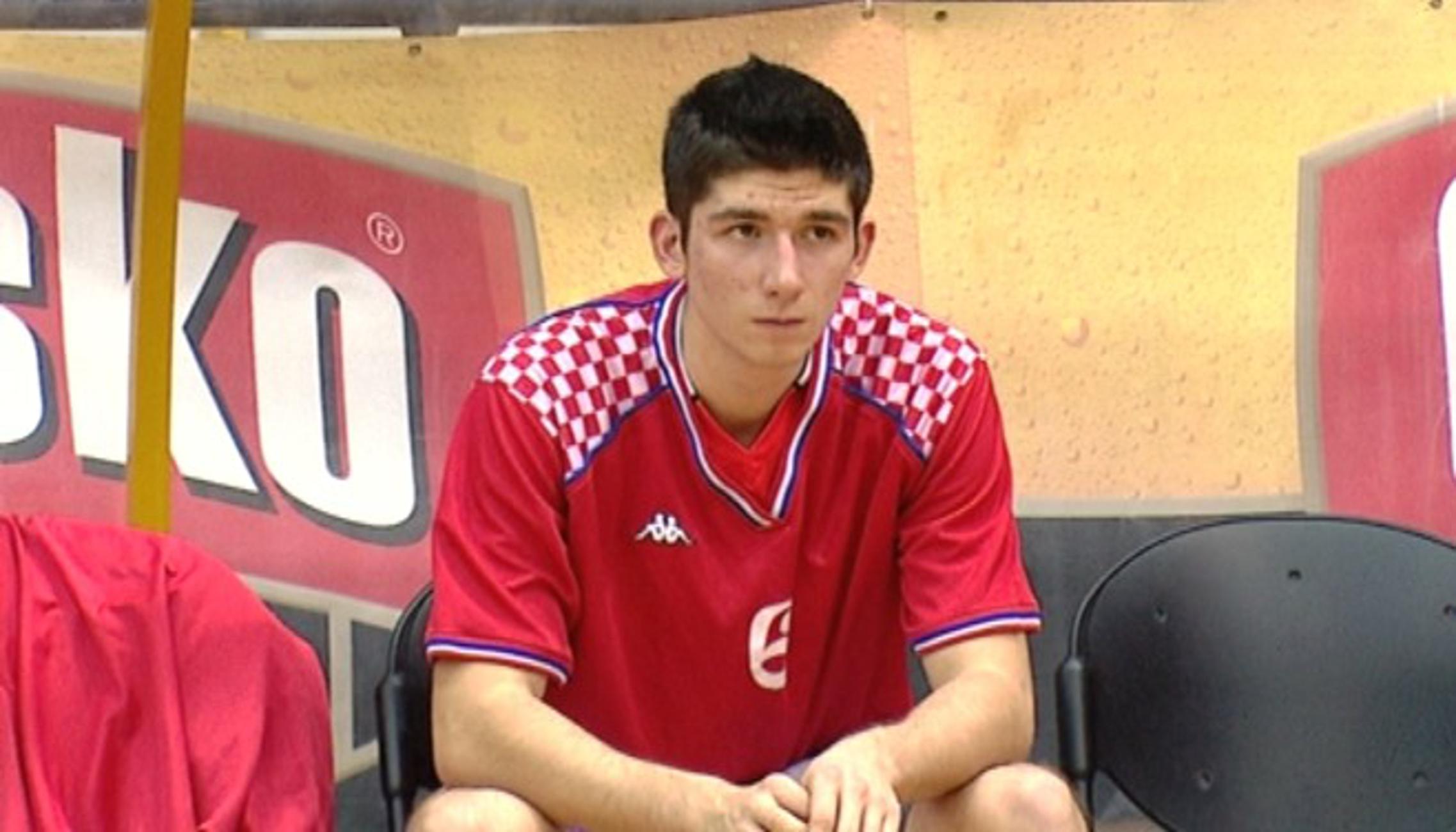 Junior Leo Bertolović
