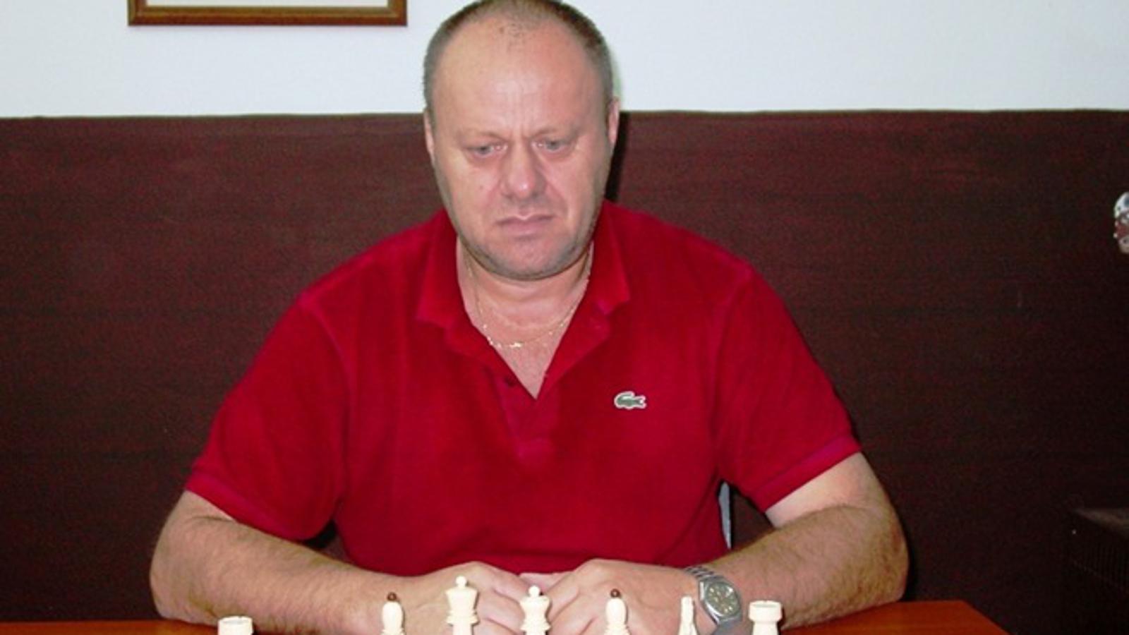 Mato Opačak, izbornik Invalidske šahovske reprezentacije Hrvatske i jedan od sudaca turnira